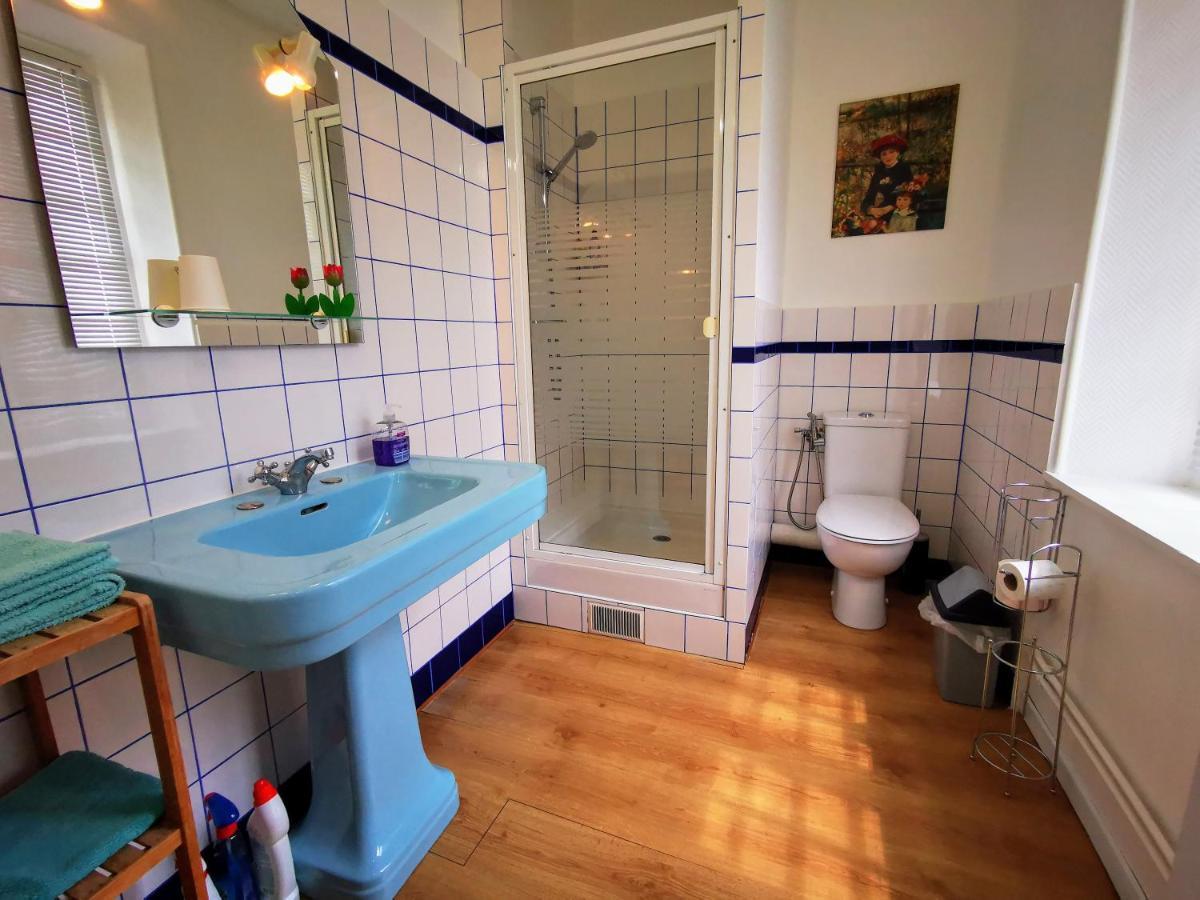 Le Coin Des Artistes Bed & Breakfast Giverny Ruang foto