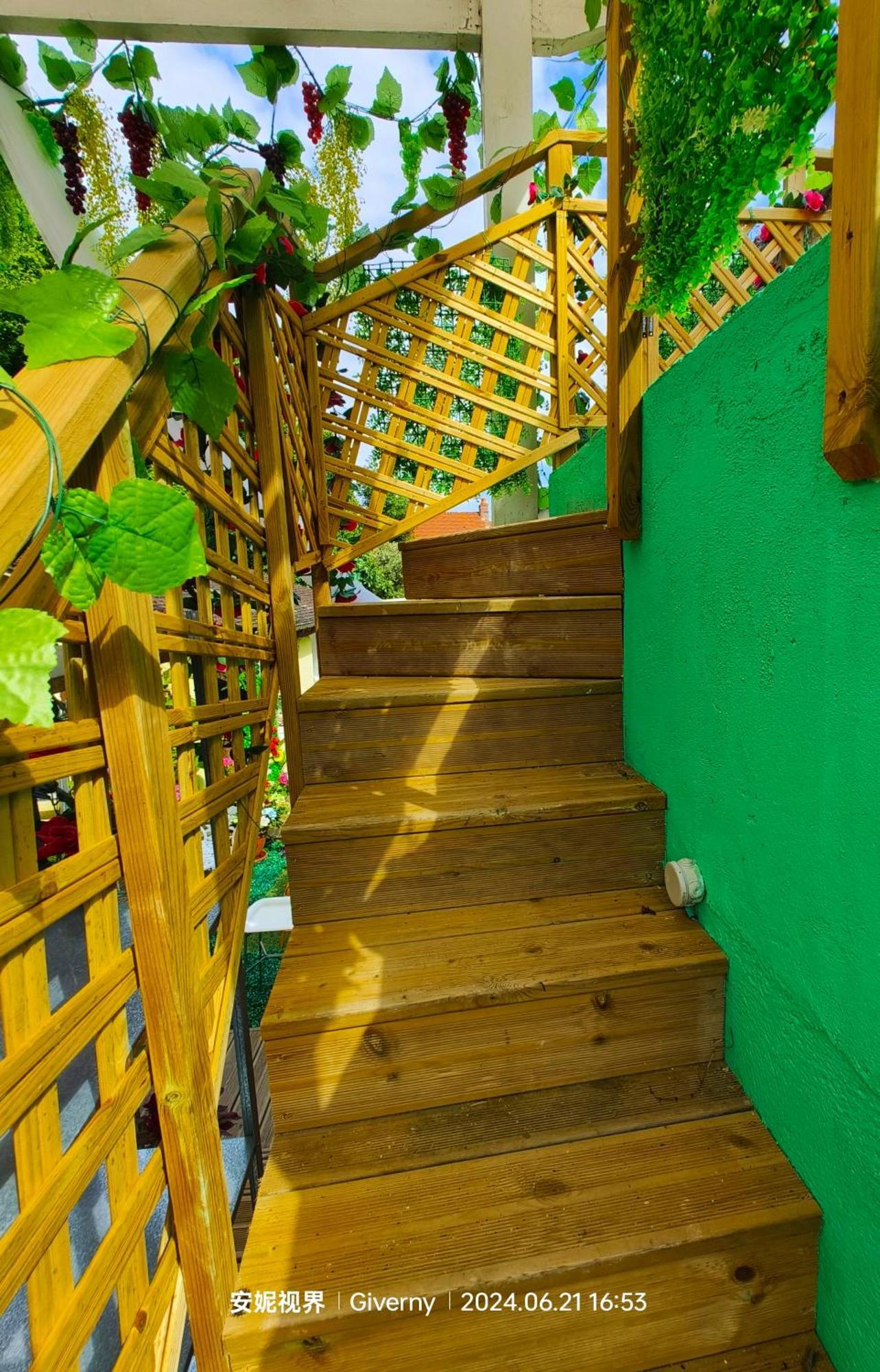 Le Coin Des Artistes Bed & Breakfast Giverny Bagian luar foto