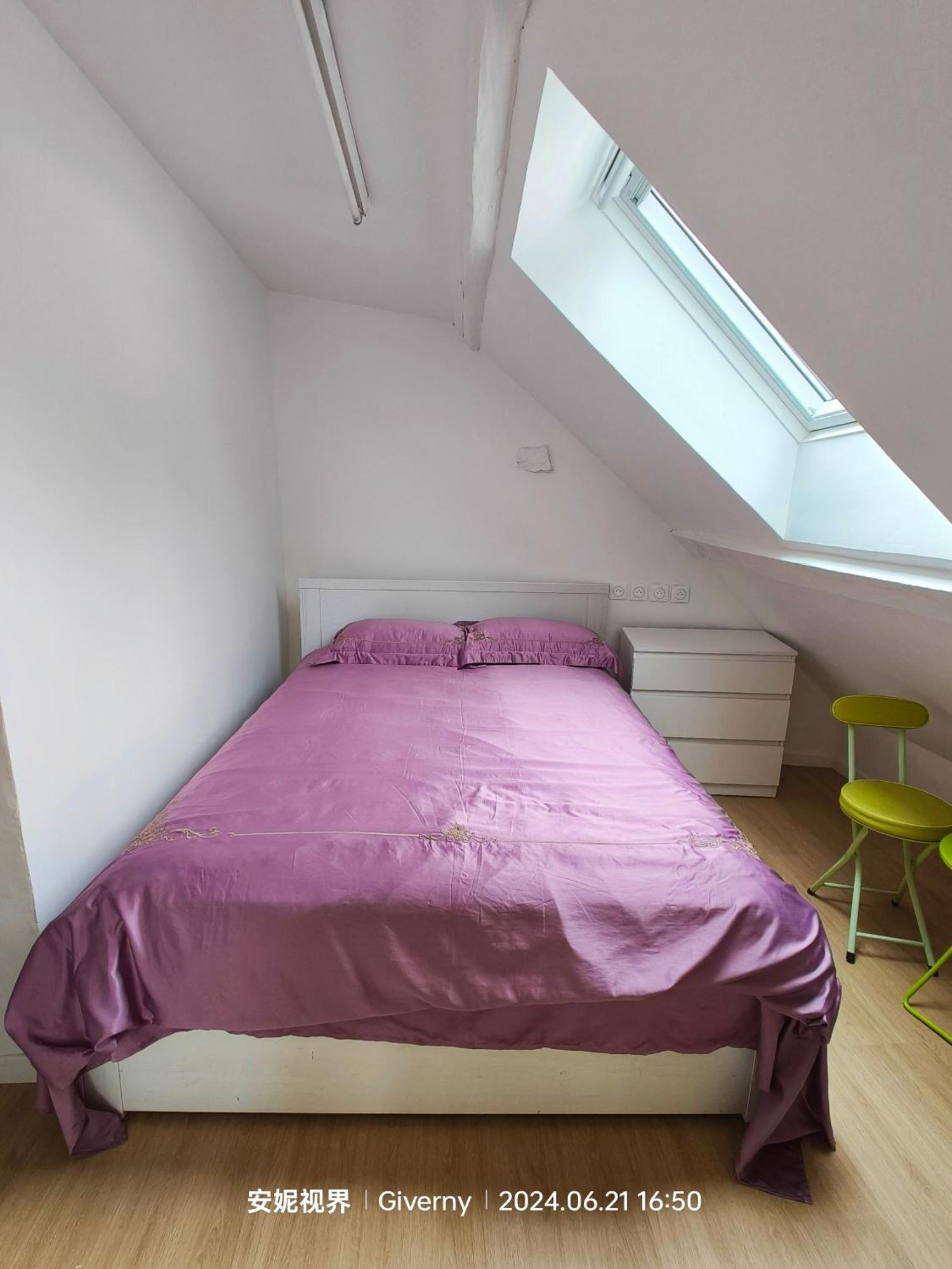Le Coin Des Artistes Bed & Breakfast Giverny Bagian luar foto